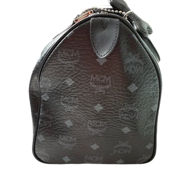 MCM VISETOS DOG BONE BOSTON LEATHER BAG - Picture 3 of 7